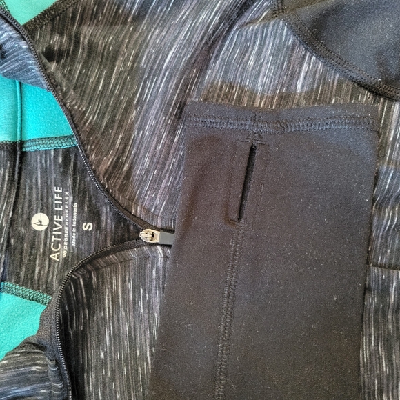 90 Degrees top - Picture 4 of 5